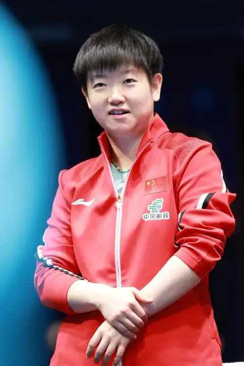 乐鱼leyu赛事官方-不是孙颖莎，女队不设队长，名宿：和王曼昱实力相近，没办法选|王楚钦|国乒|侯英超|王皓|马龙_新浪体育_新浪新闻